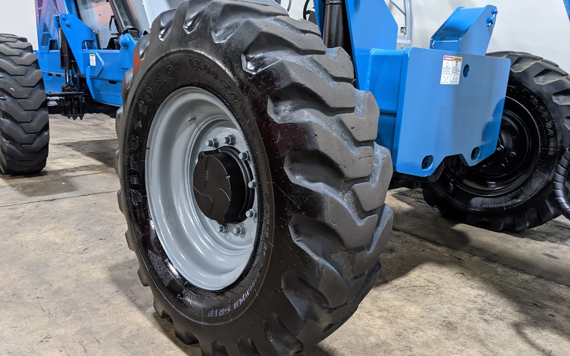 Used 2011 GENIE GTH 844  | Cary, IL