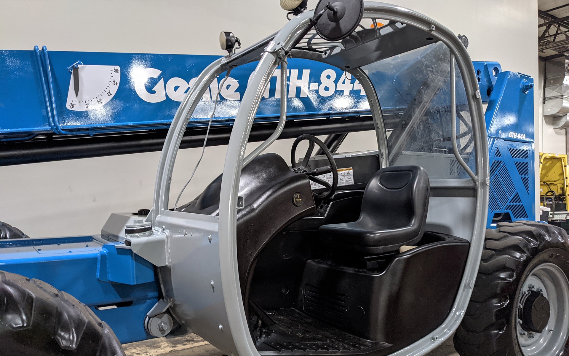 Used 2011 GENIE GTH 844  | Cary, IL