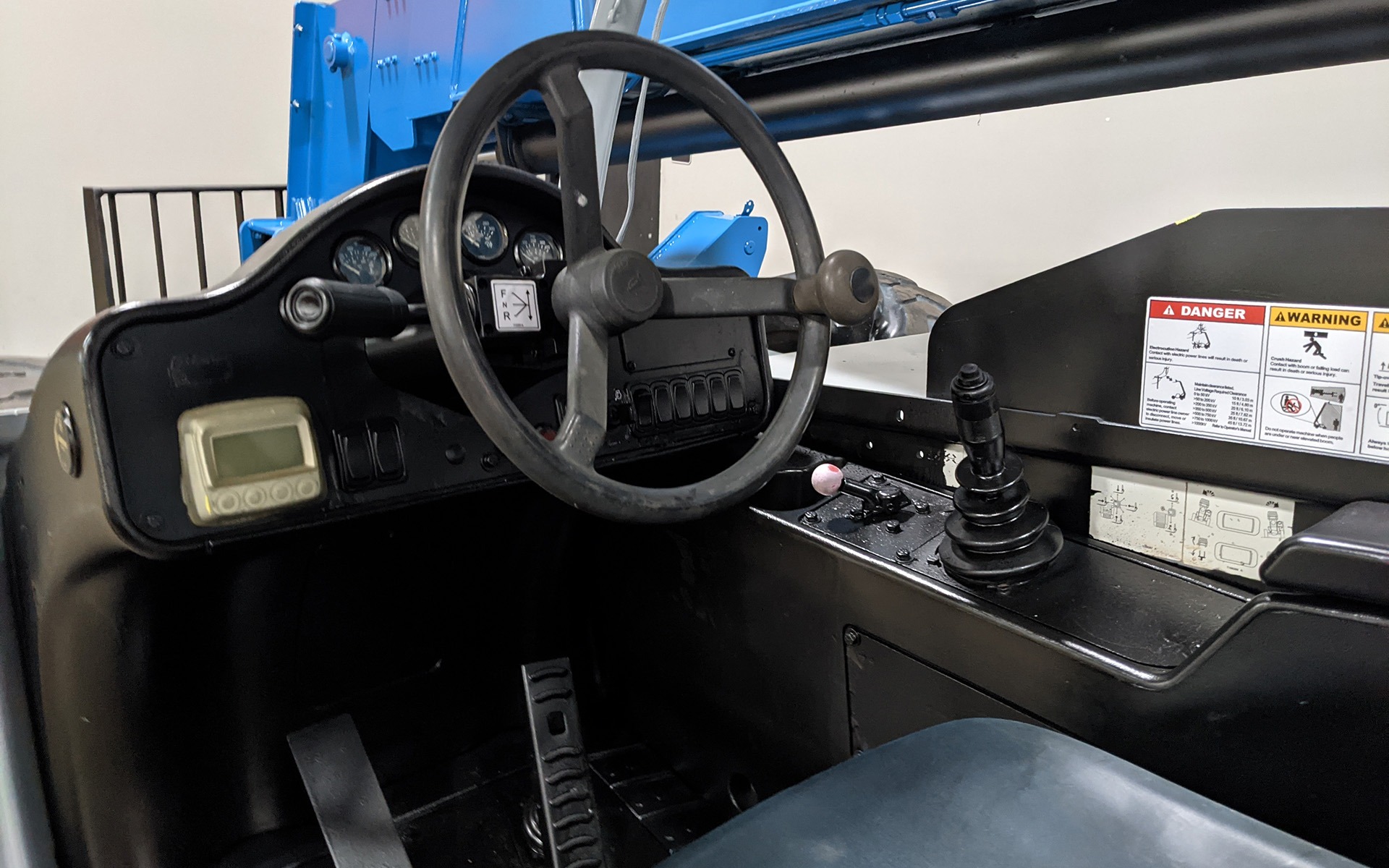 Used 2011 GENIE GTH 844  | Cary, IL