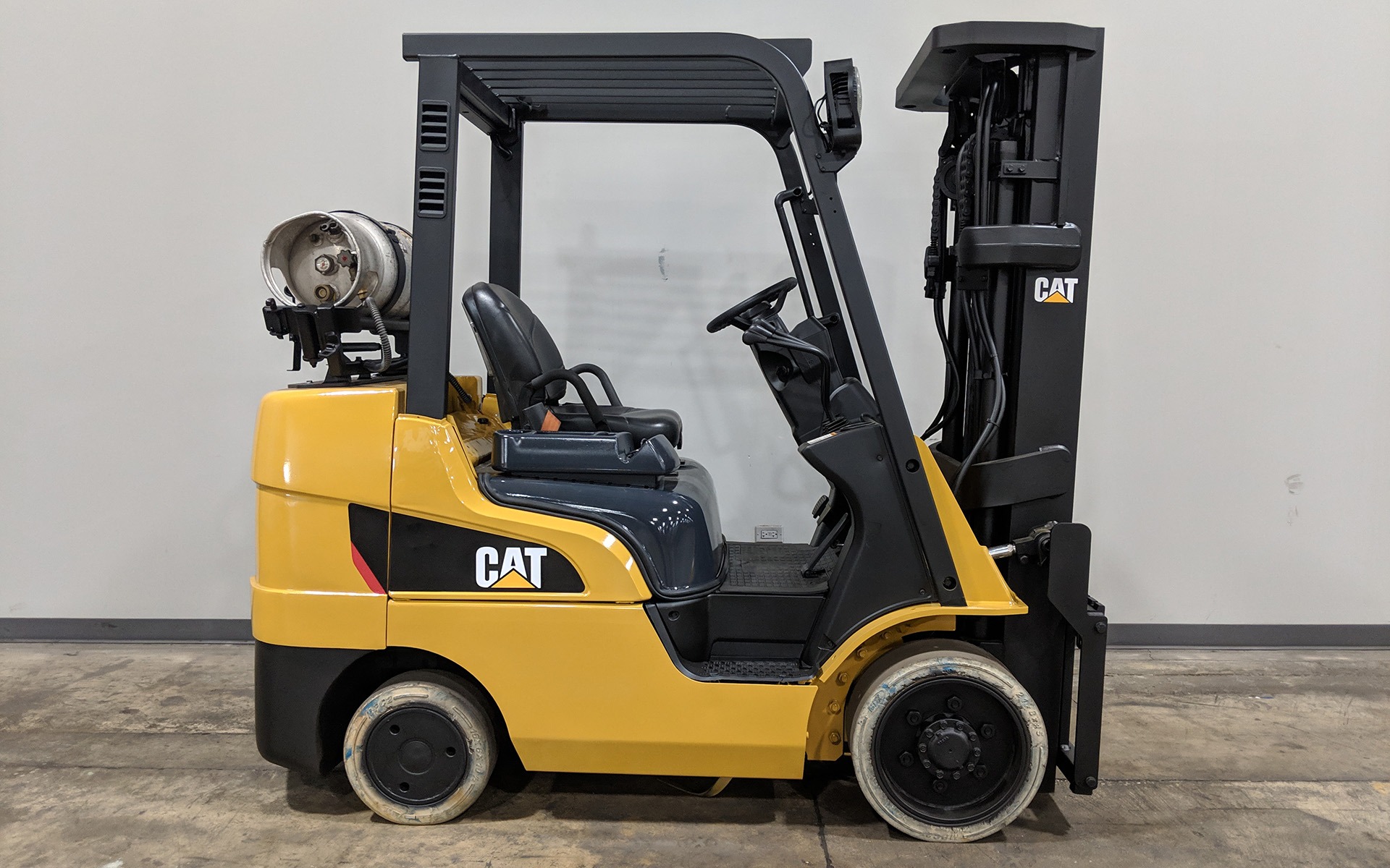 Used 2011 CATERPILLAR 2C6000  | Cary, IL