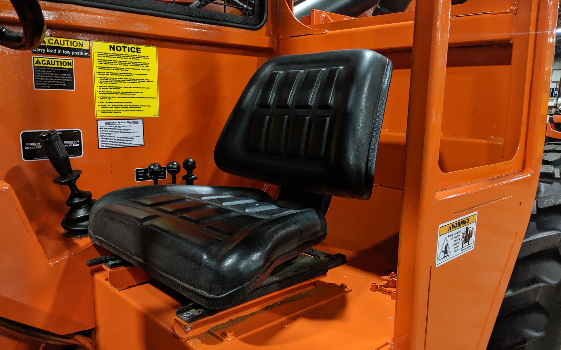 Used 2006 LULL 1044C-54  | Cary, IL