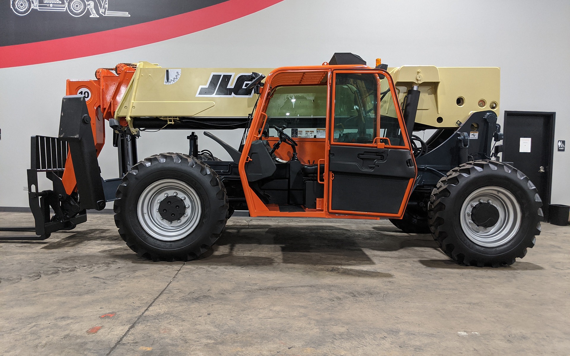 Used 2011 JLG G10-55A  | Cary, IL