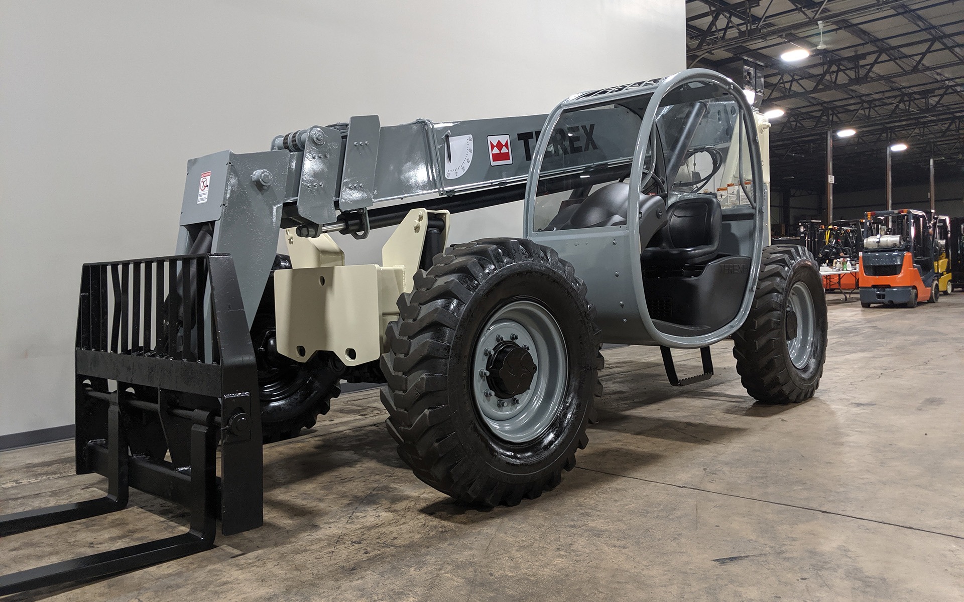 Used 2005 TEREX TH844C  | Cary, IL