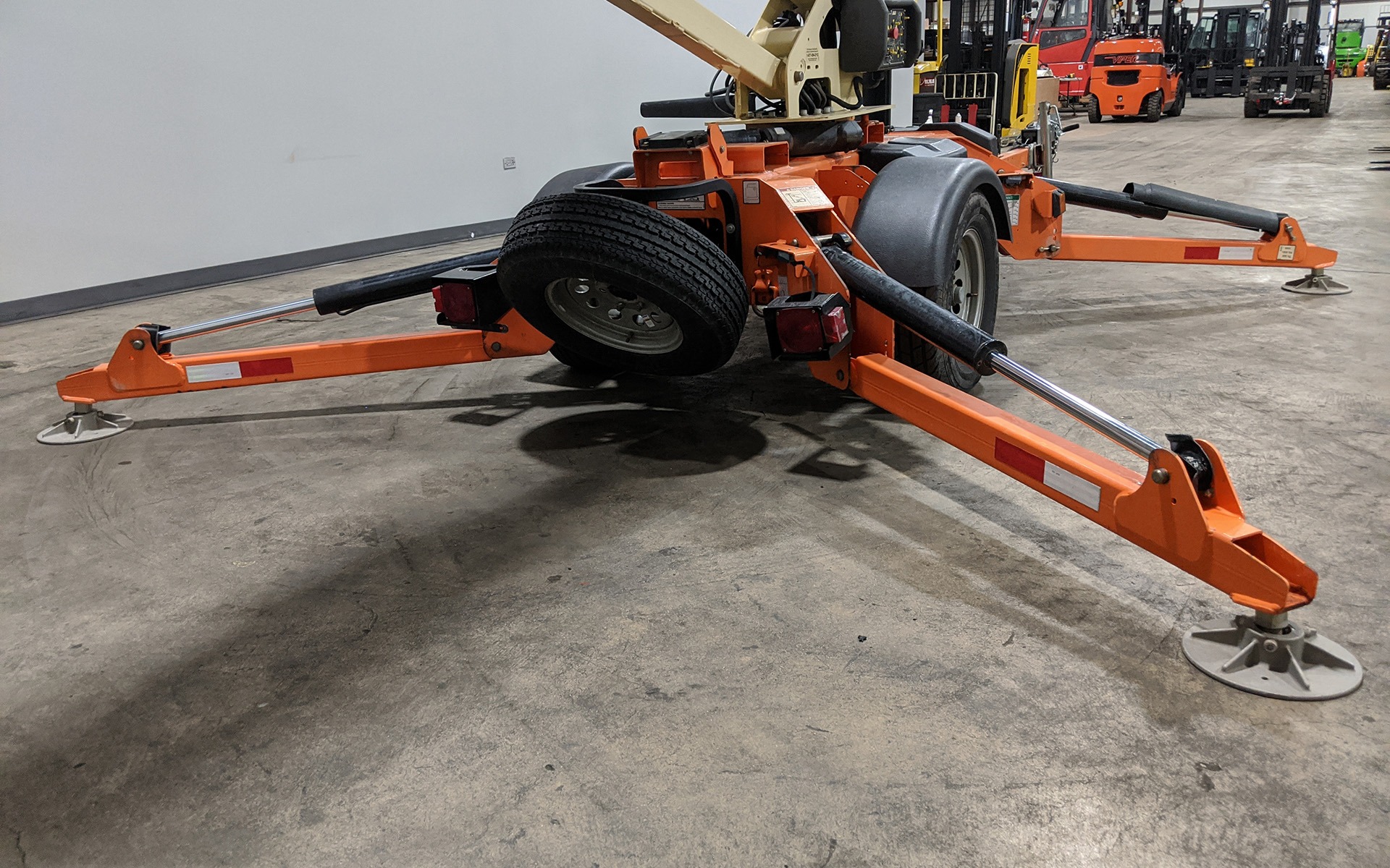 Used 2013 JLG T350  | Cary, IL