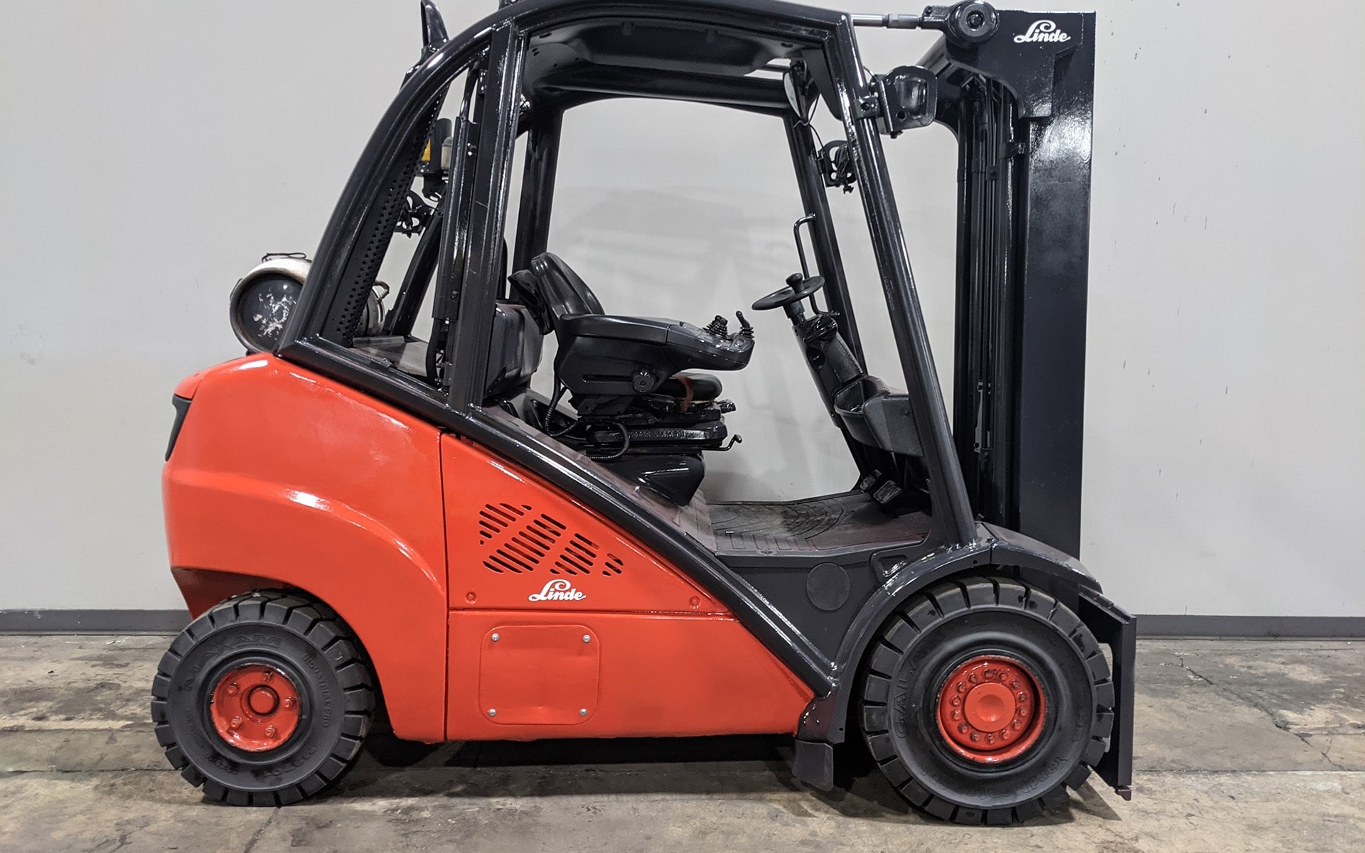 Used 2016 LINDE H35T  | Cary, IL