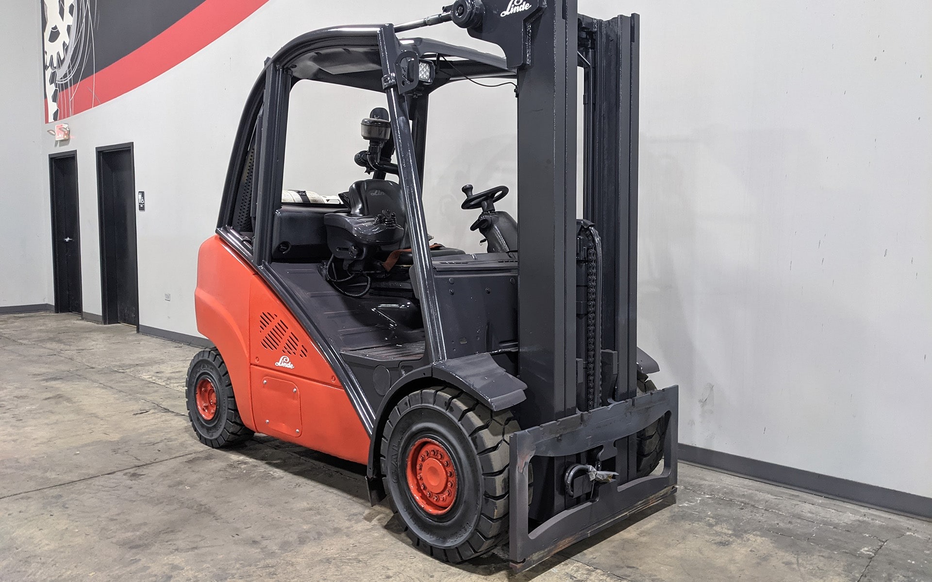 Used 2016 LINDE H35T  | Cary, IL