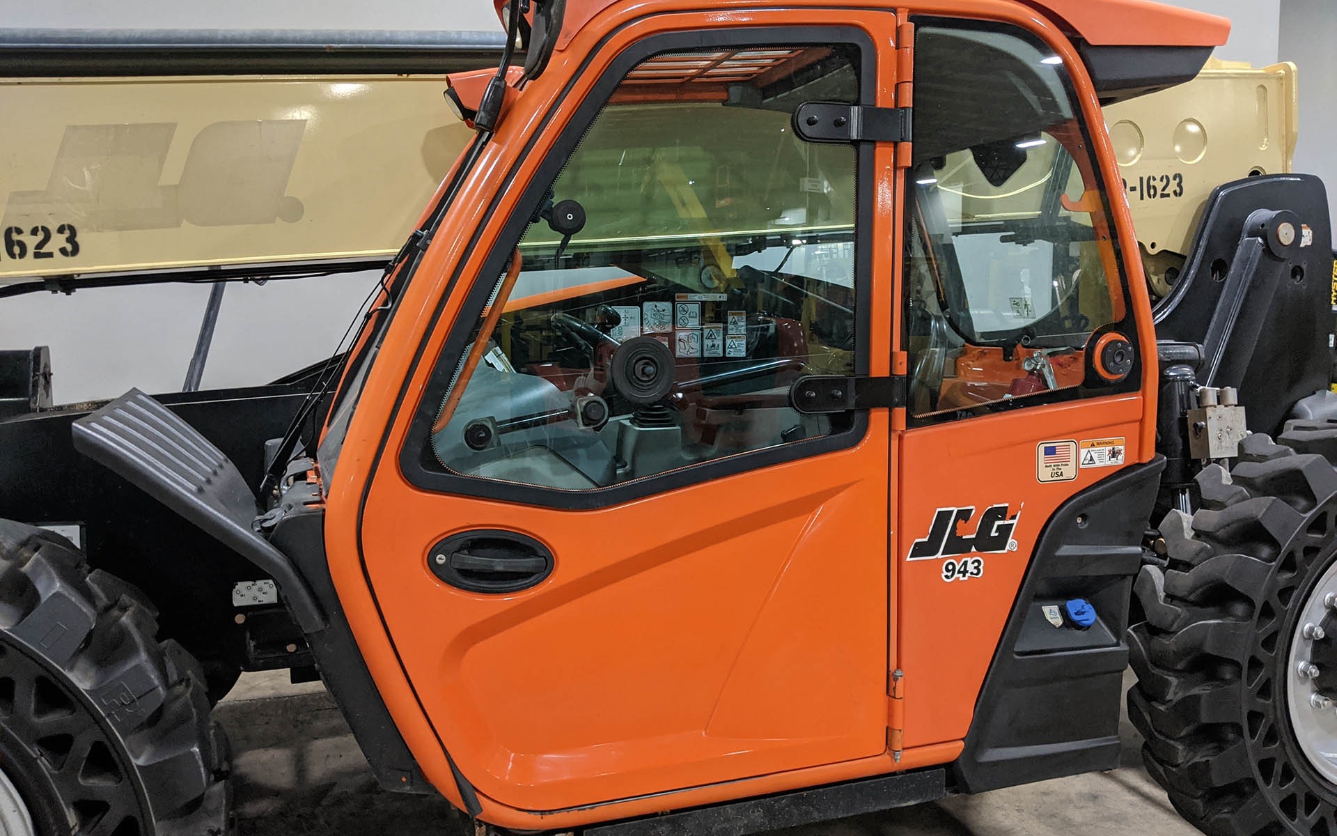 Used 2016 JLG 943  | Cary, IL