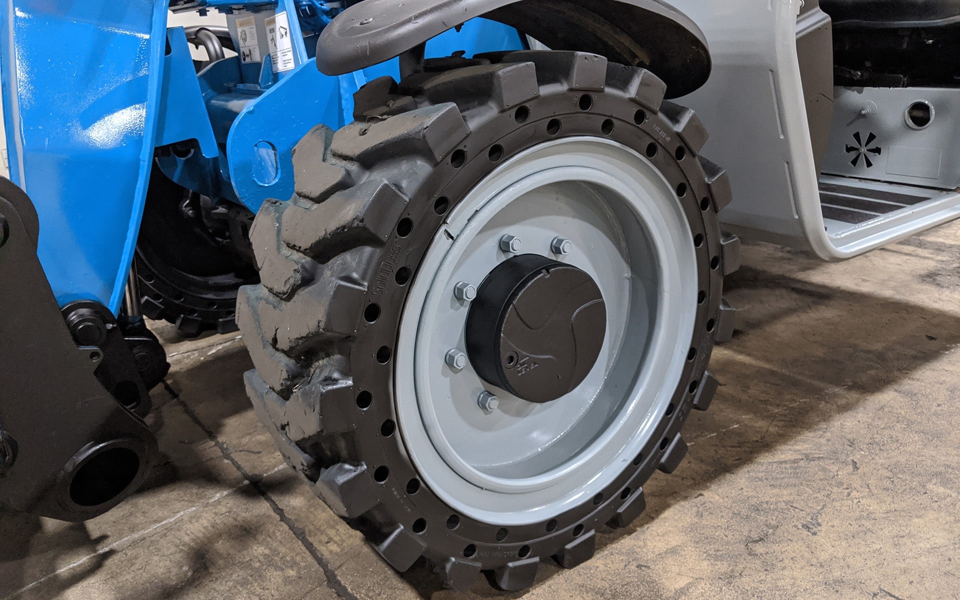 Used 2013 GENIE GTH 5519  | Cary, IL