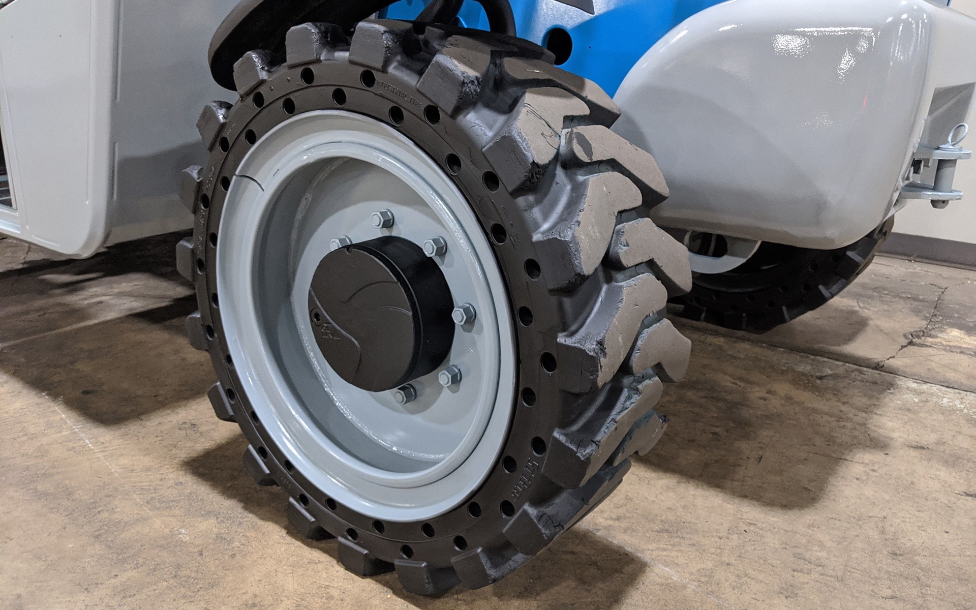 Used 2013 GENIE GTH 5519  | Cary, IL