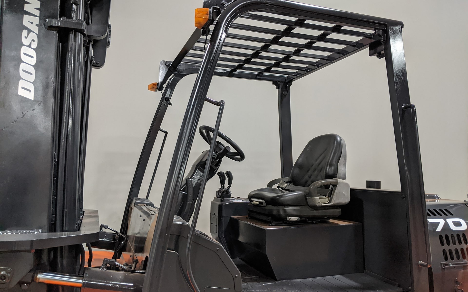 Used 2013 DOOSAN D70S-5  | Cary, IL