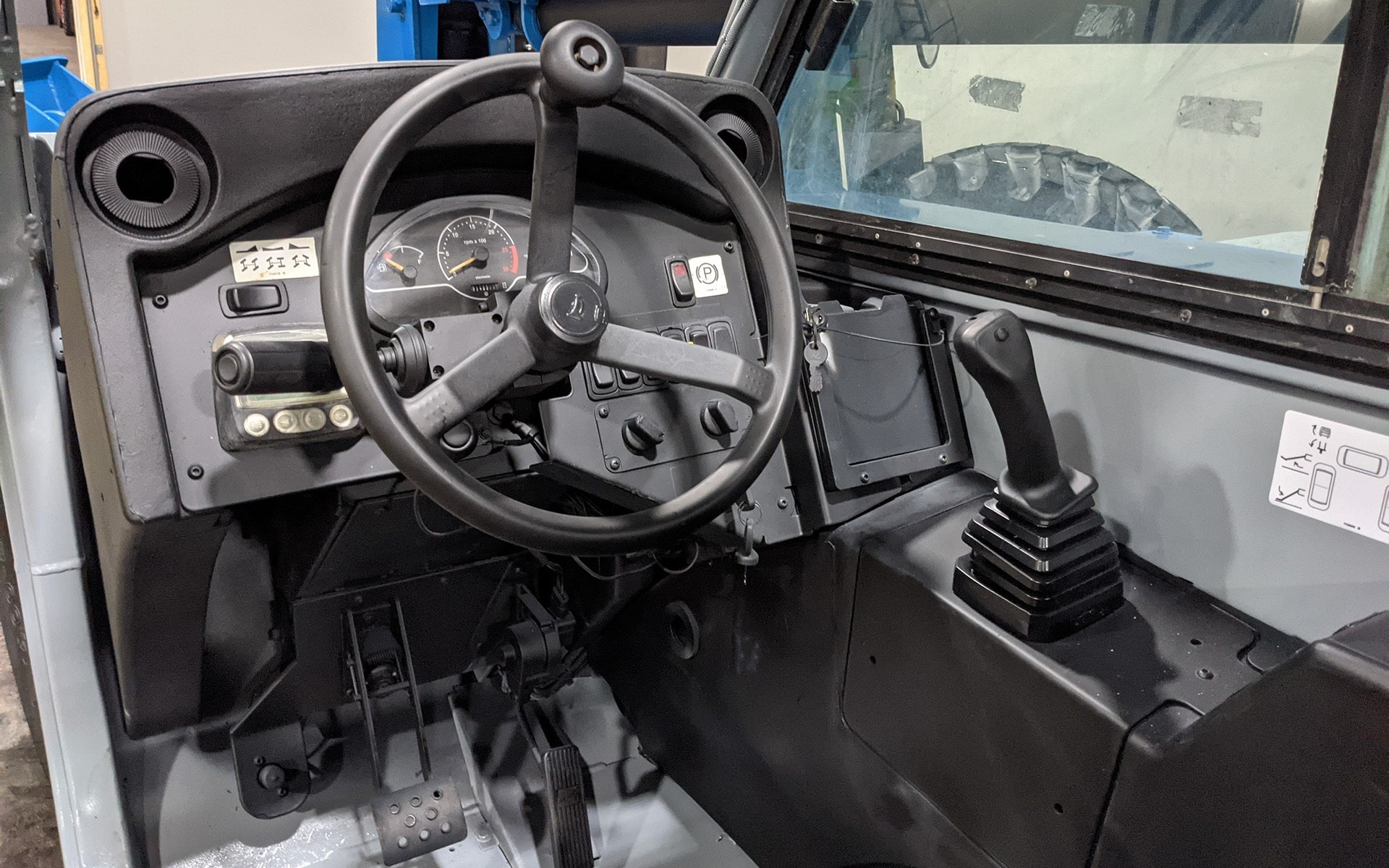 Used 2011 GENIE GTH 1056  | Cary, IL