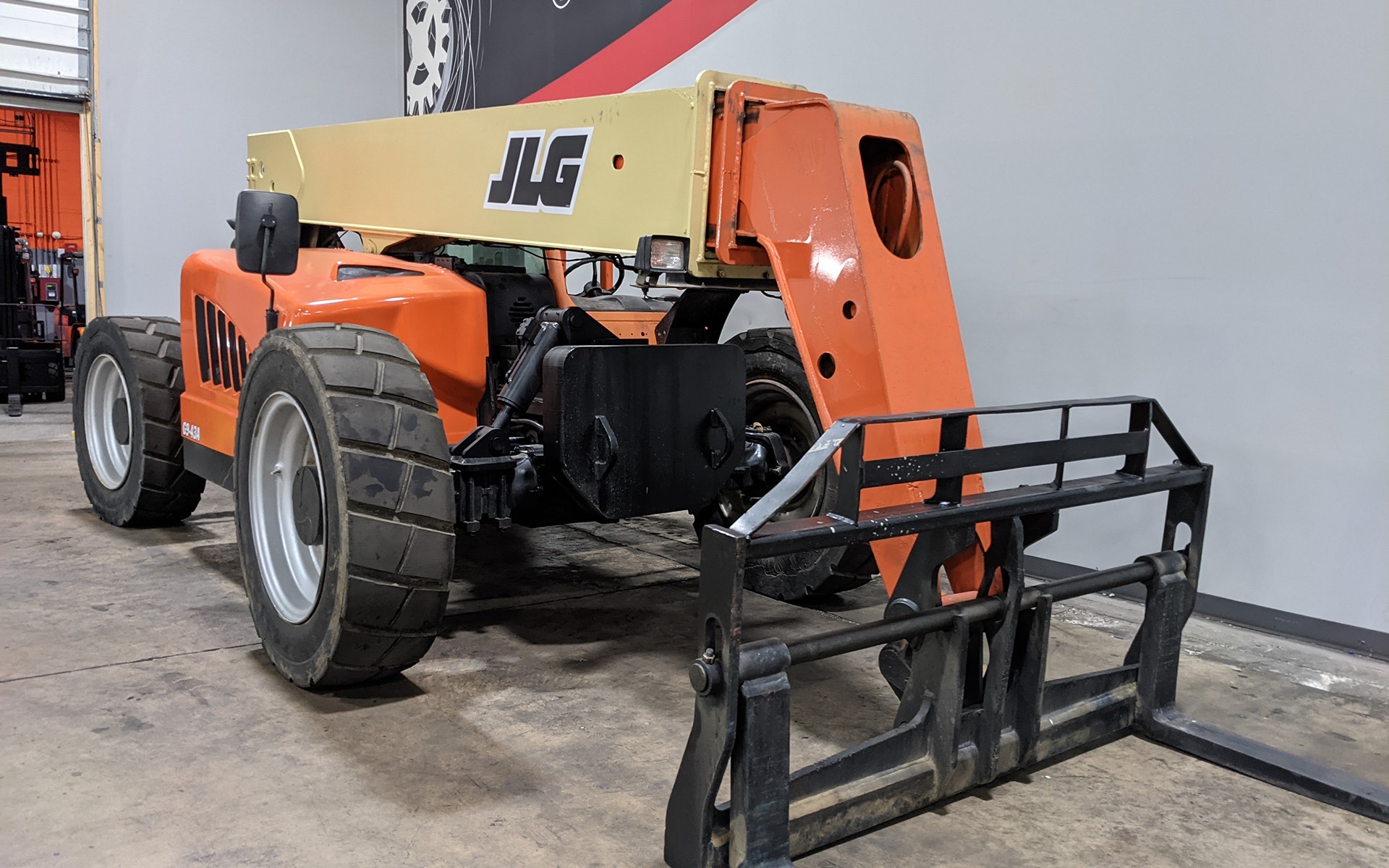 Used 2011 JLG G9-43A  | Cary, IL