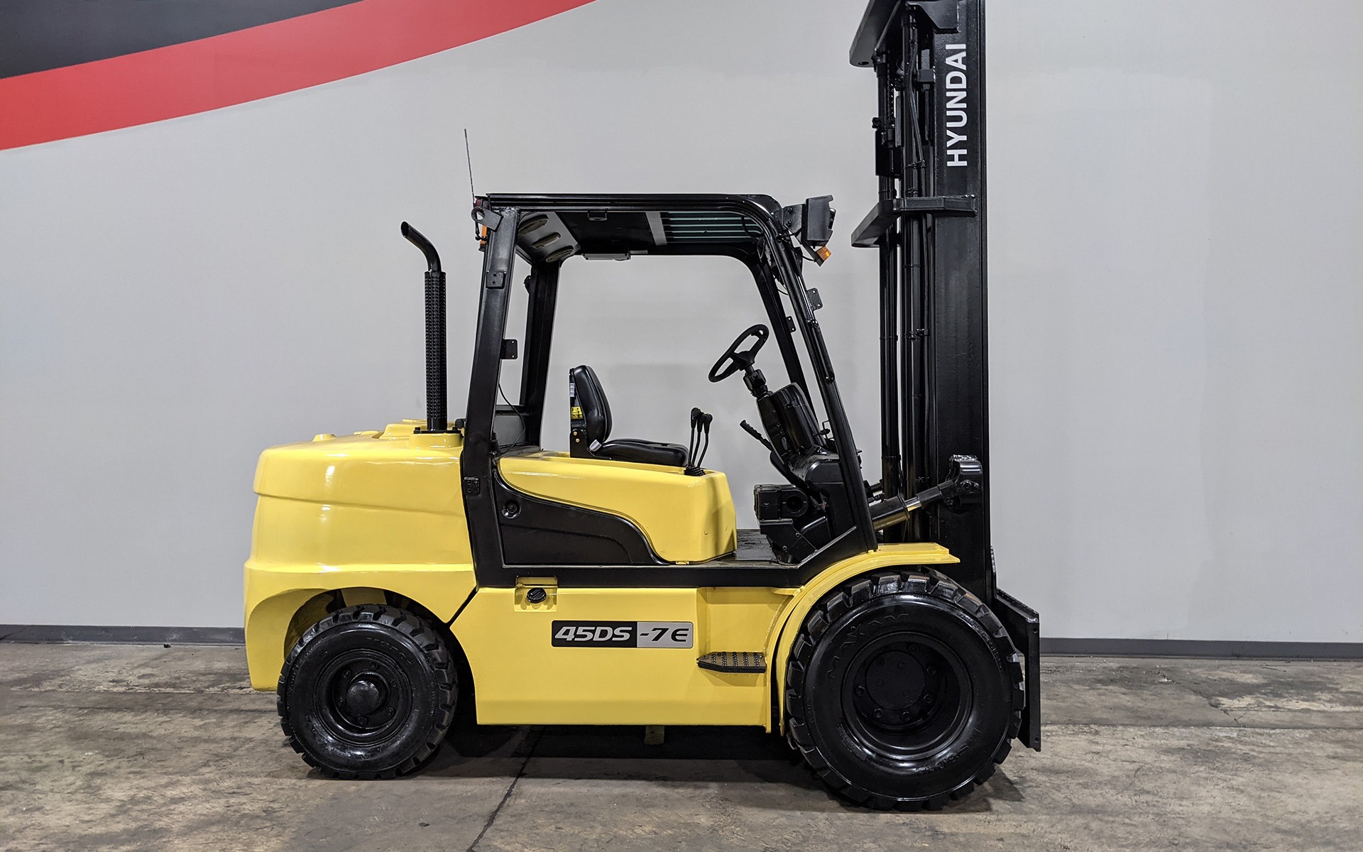 Used 2013 HYUNDAI 45DS-7E  | Cary, IL