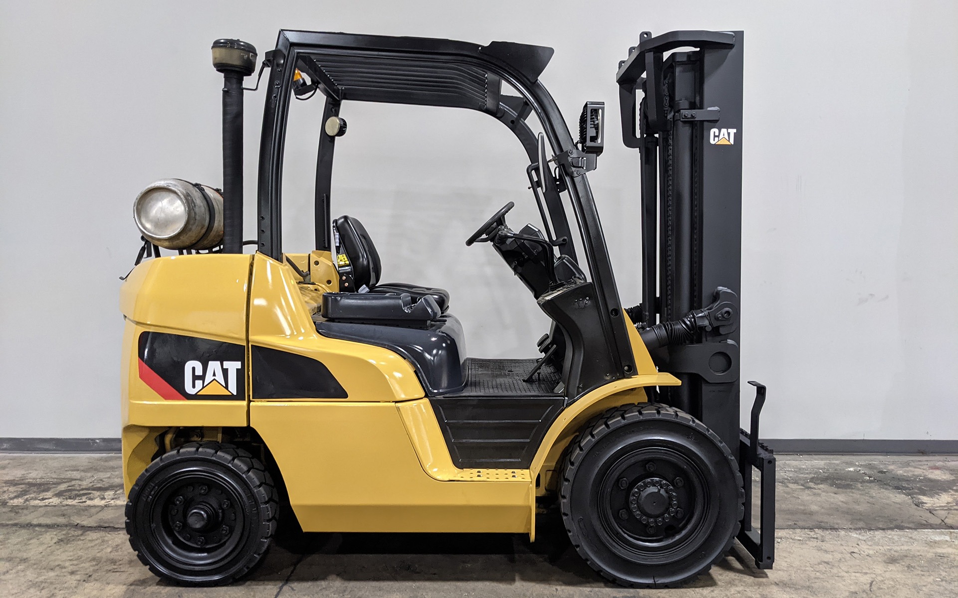 Used 2011 CATERPILLAR P8000  | Cary, IL