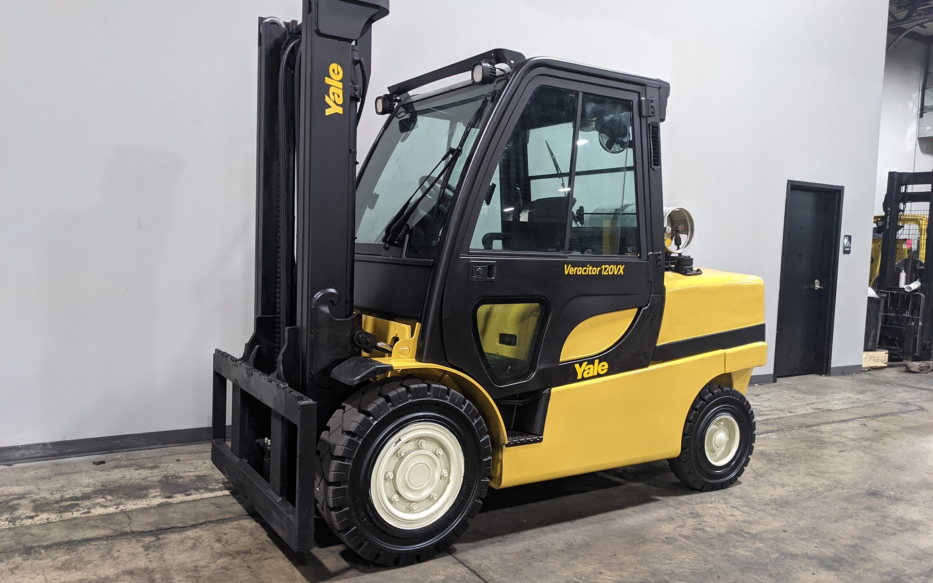 Used 2015 YALE GLP120VX  | Cary, IL
