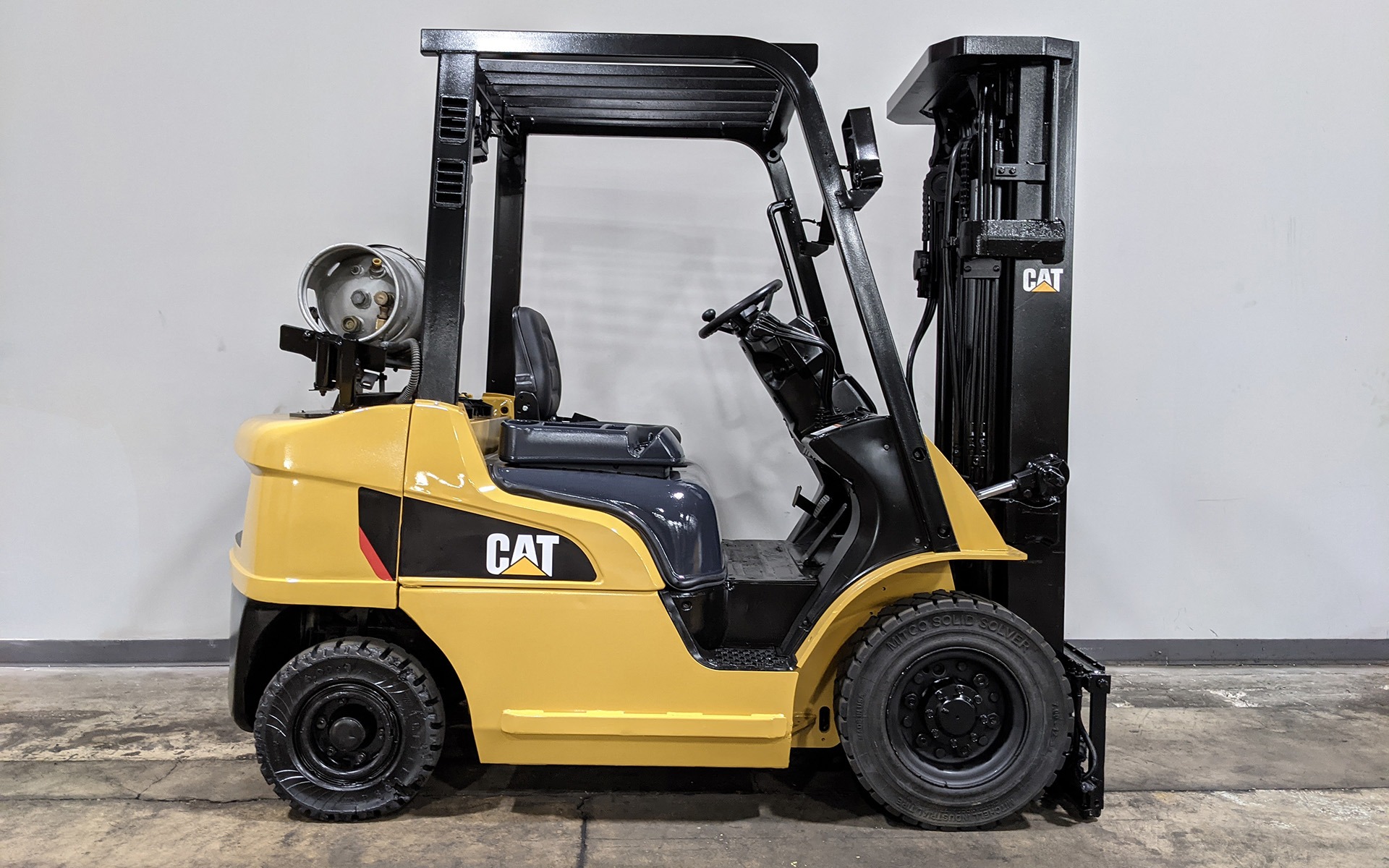 Used 2017 CATERPILLAR GP25N  | Cary, IL