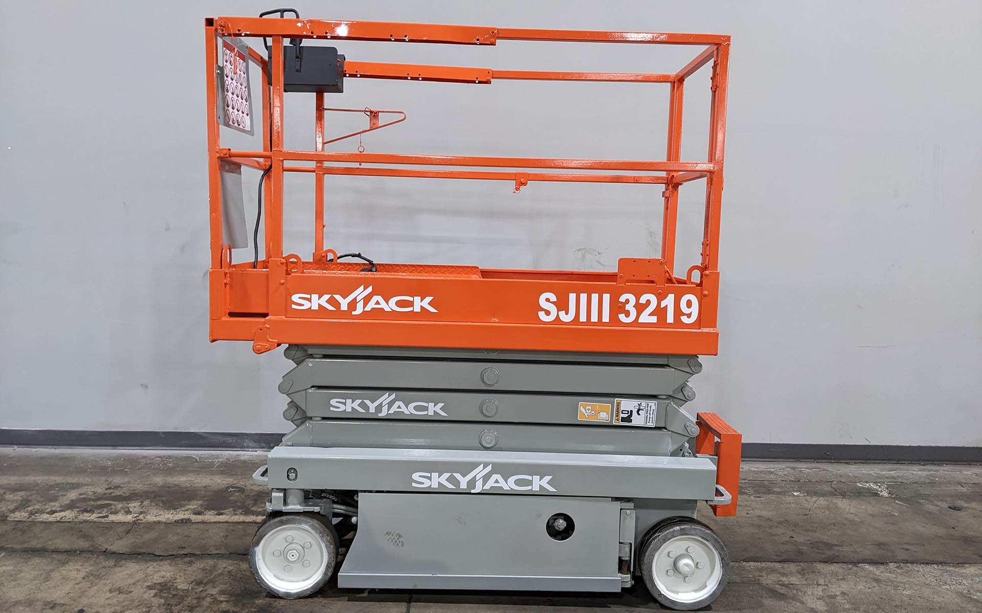 Used 2015 SKYJACK SJIII 3219  | Cary, IL