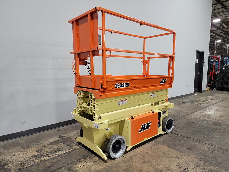 Used 2015 JLG 1932RS  | Cary, IL