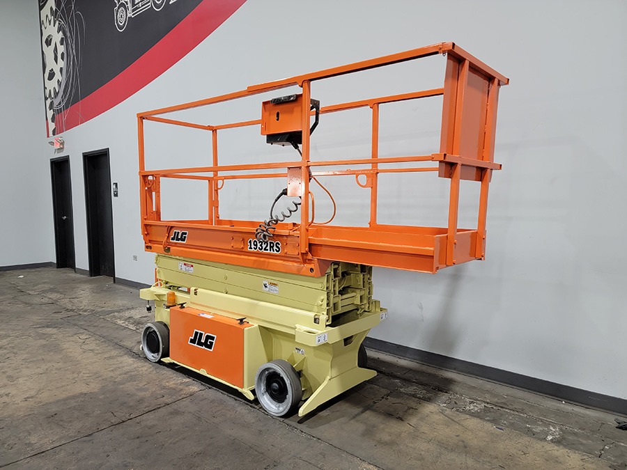 Used 2015 JLG 1932RS  | Cary, IL