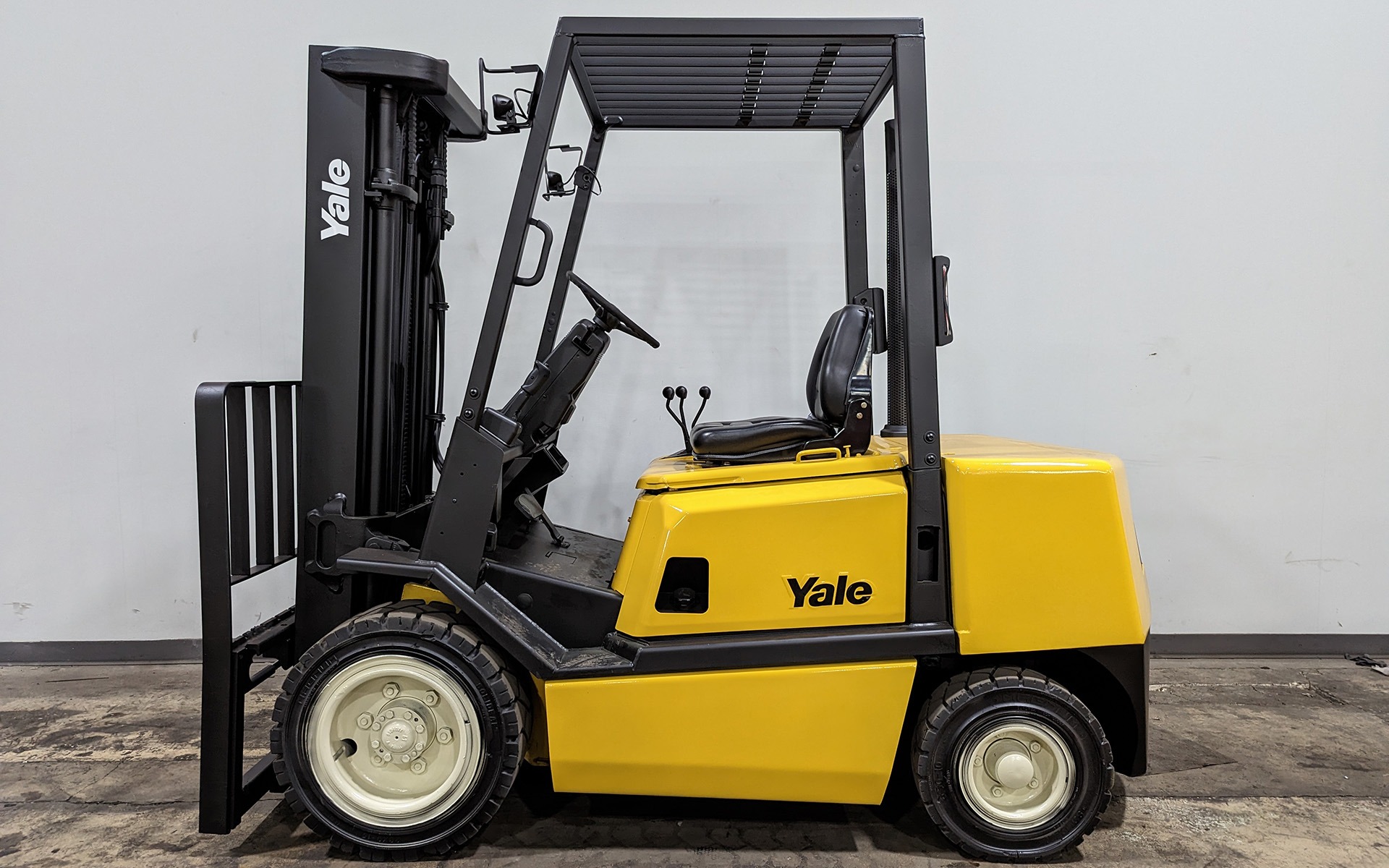 Used 2005 YALE GDP060  | Cary, IL