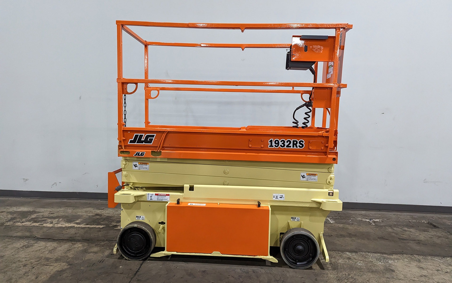 Used 2014 JLG 1932RS  | Cary, IL