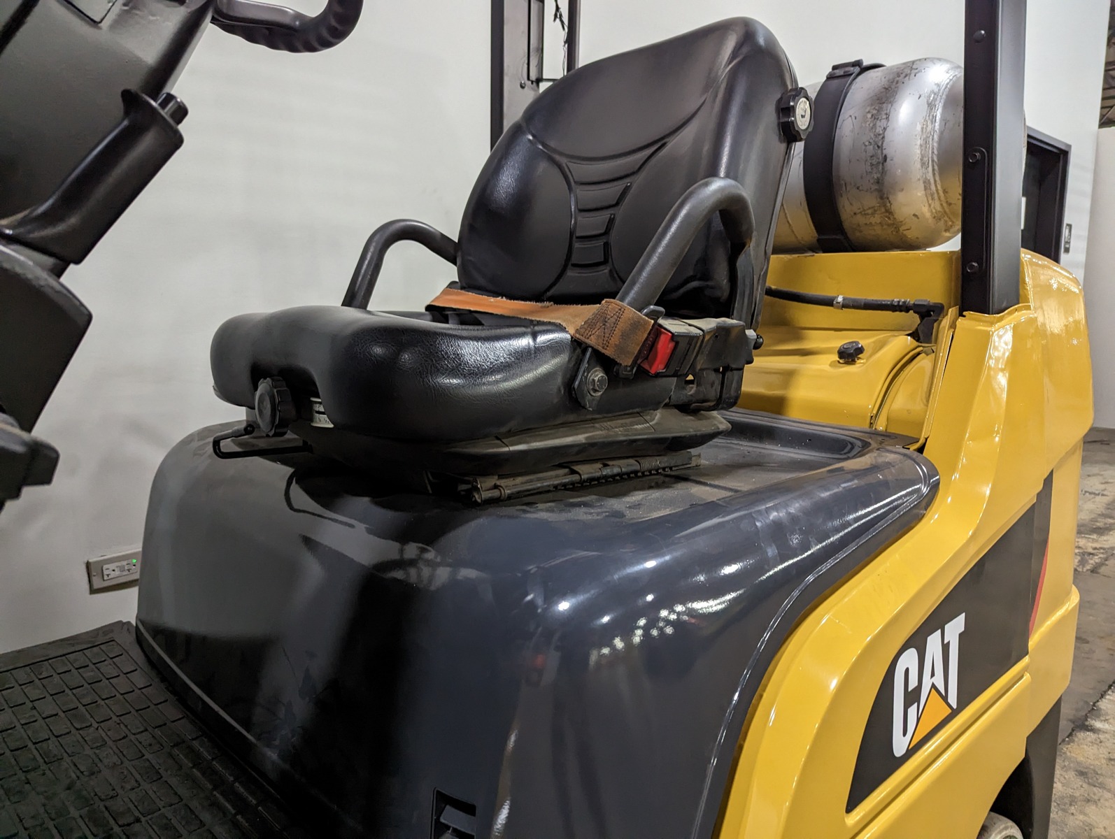 Used 2016 CATERPILLAR 2C6500  | Cary, IL