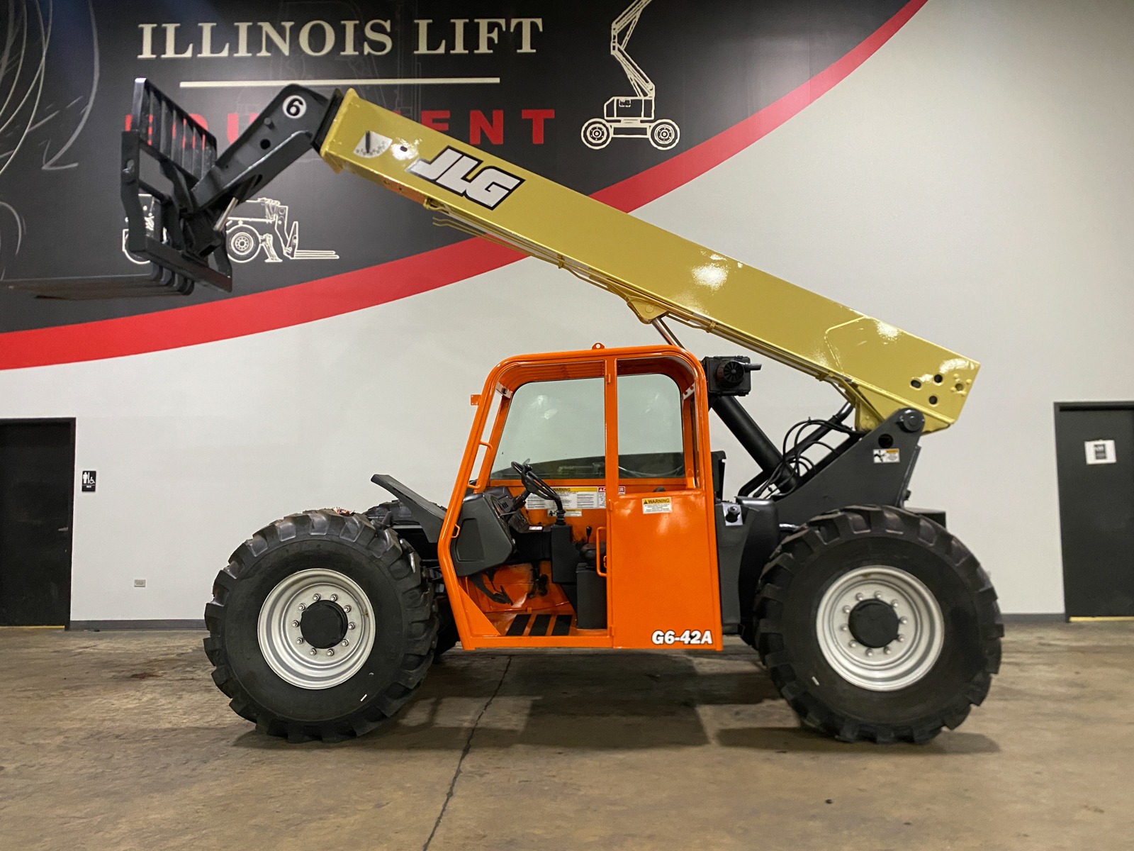 Used 2014 JLG G6-42A  | Cary, IL