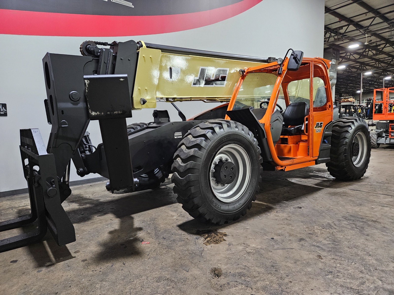 Used 2015 JLG 1255  | Cary, IL