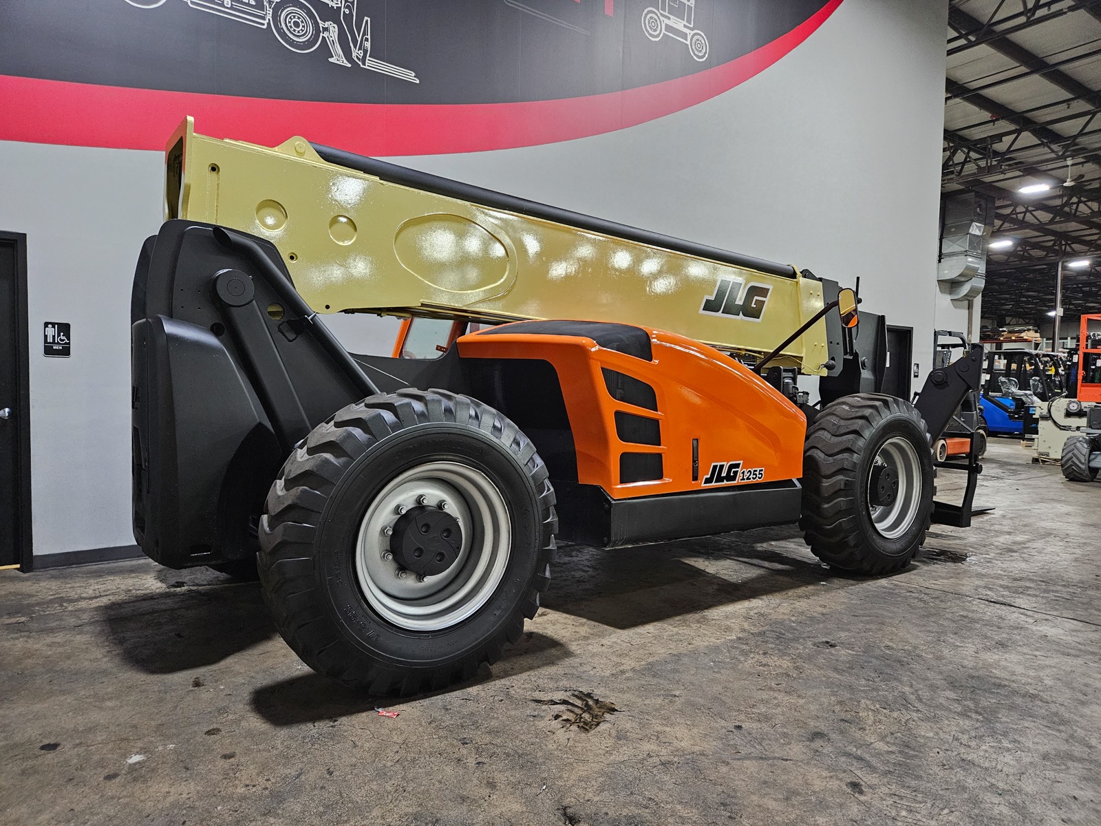 Used 2015 JLG 1255  | Cary, IL